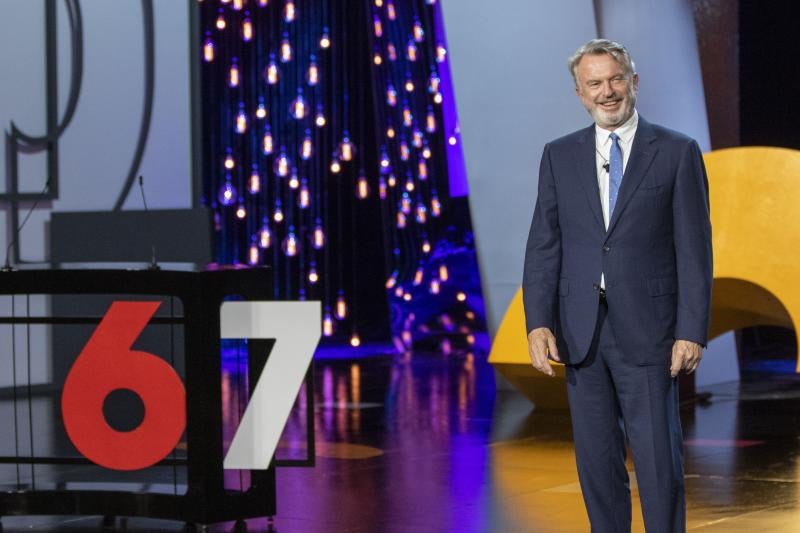 Los actores Kristen Stewart y Sam Neill y el director Alejandro Amenábar destacaron en la gala inaugural del Festival de San Sebastián, que congregó a un buen número de estrellas nacionales e internacionales.