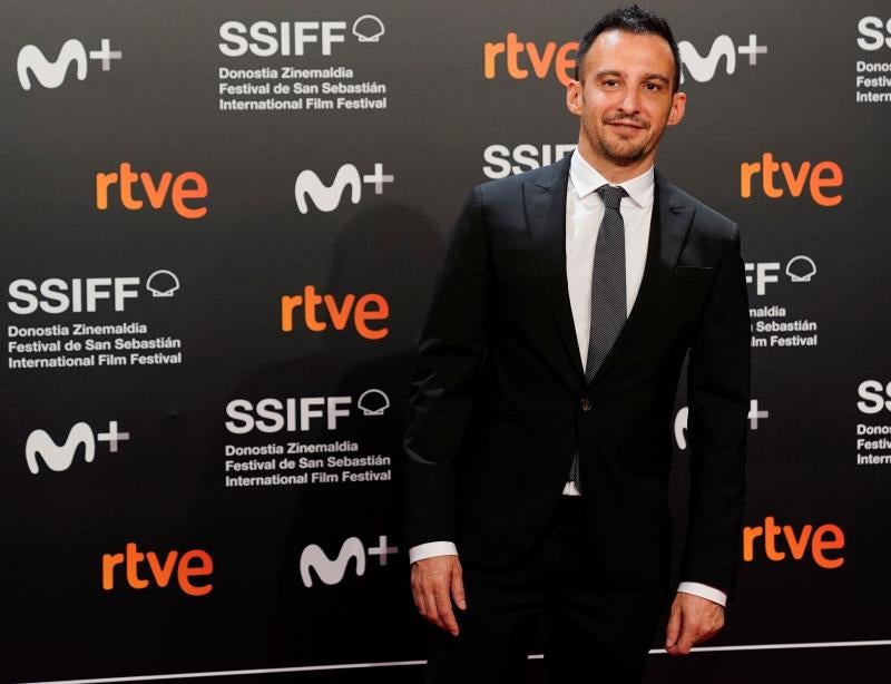 Los actores Kristen Stewart y Sam Neill y el director Alejandro Amenábar destacaron en la gala inaugural del Festival de San Sebastián, que congregó a un buen número de estrellas nacionales e internacionales.