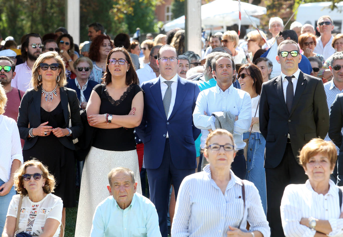 Oviedo disfrutó de una jornada soleada para cumplir con la tradición.