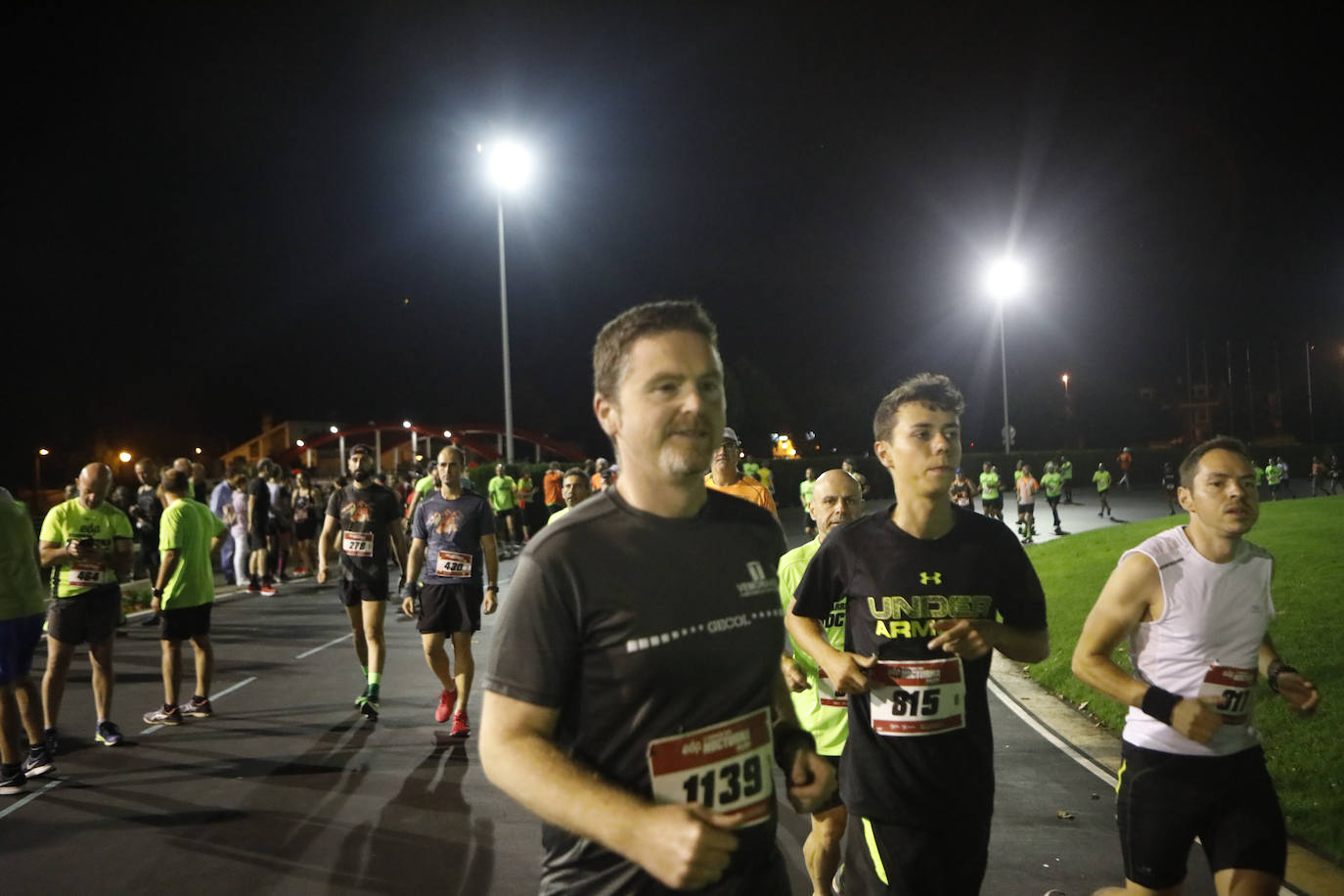 Fotos: Fotos. ¿Estuviste en la EdP Carrera Nocturna Gijón 10K? ¡Búscate! (2)