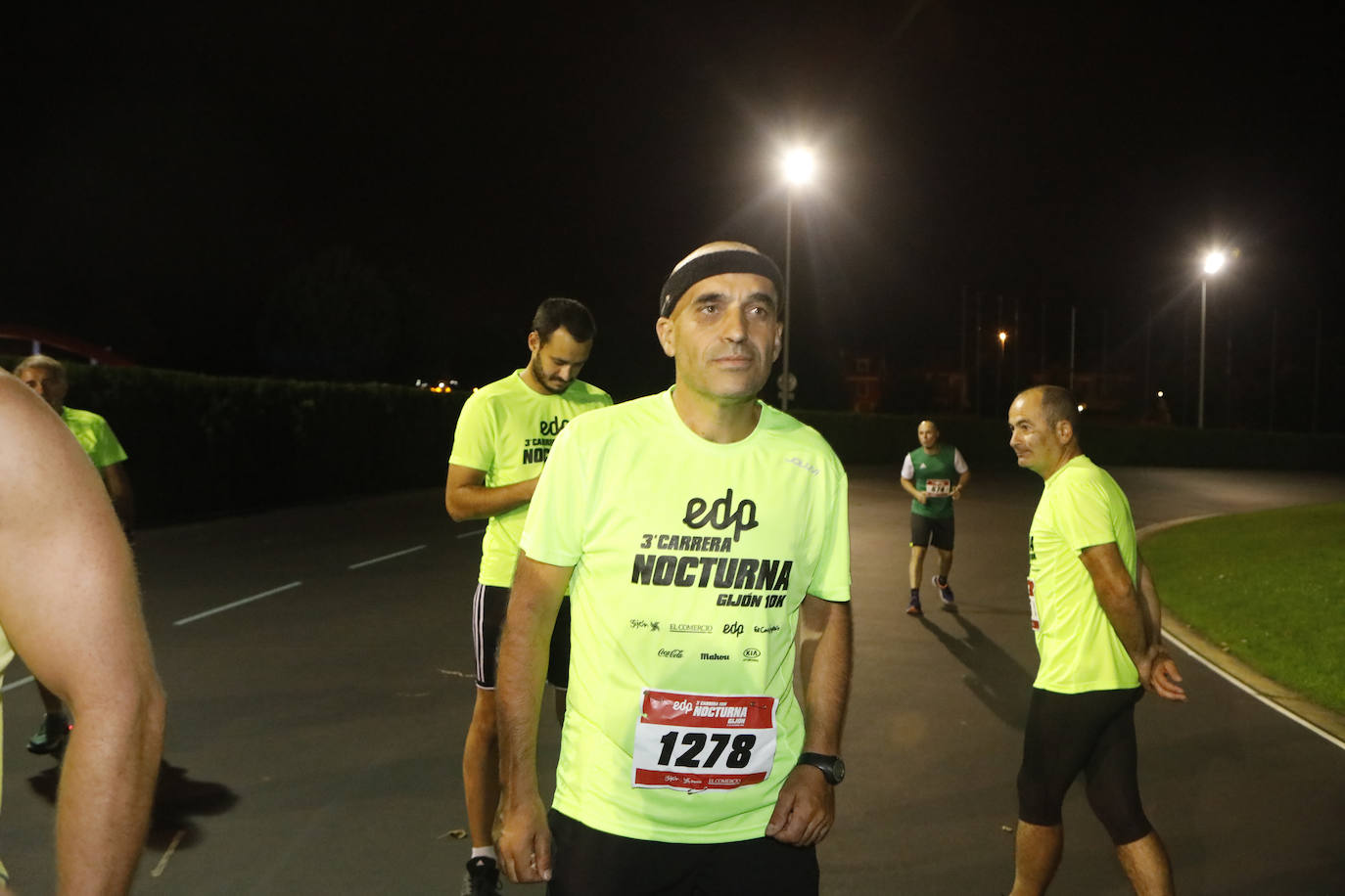 Fotos: Fotos. ¿Estuviste en la EdP Carrera Nocturna Gijón 10K? ¡Búscate! (2)