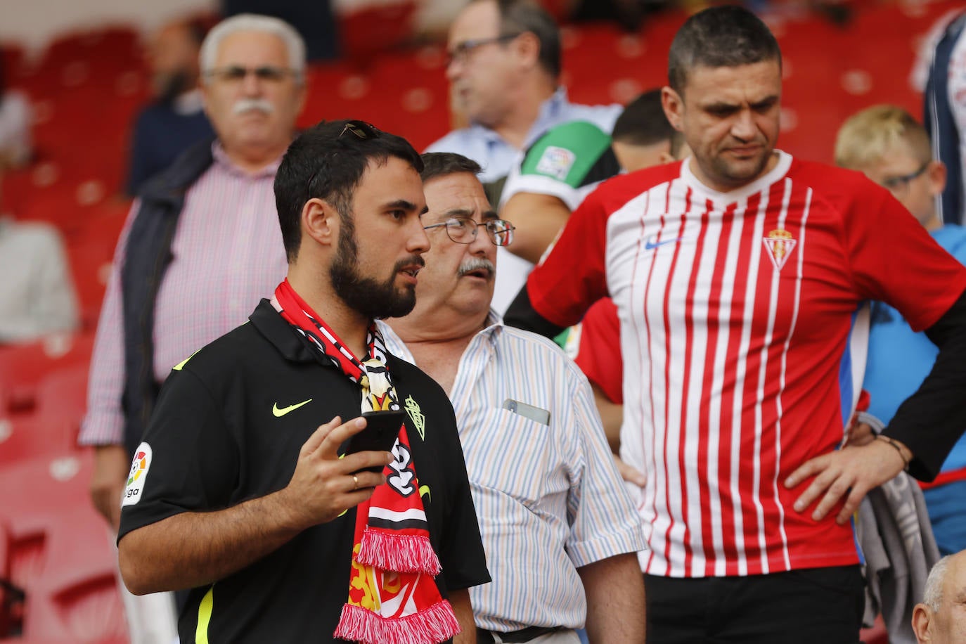 ¿Estuviste en el Sporting 1-1 Racing? ¡Búscate!