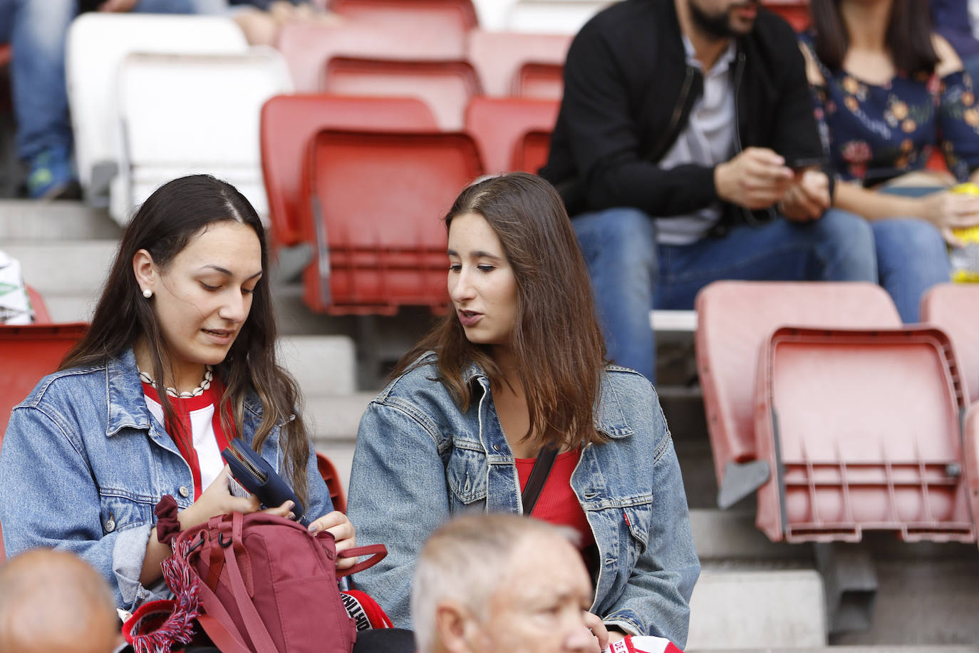 ¿Estuviste en el Sporting 1-1 Racing? ¡Búscate!