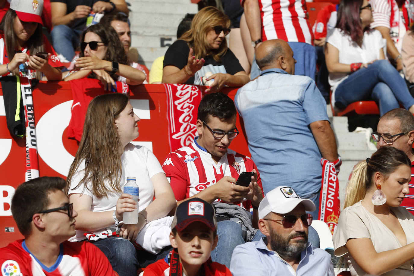 ¿Estuviste en el Sporting 1-1 Racing? ¡Búscate!