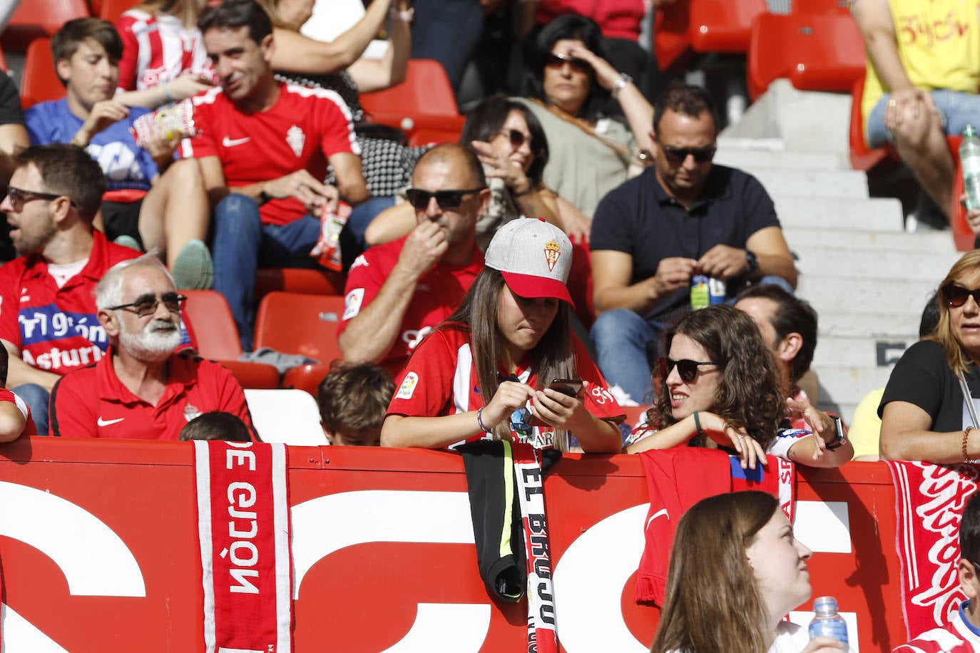 ¿Estuviste en el Sporting 1-1 Racing? ¡Búscate!