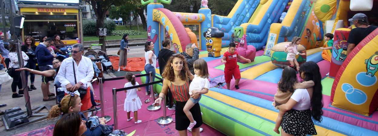 Los hinchables se despiden de las fiestas