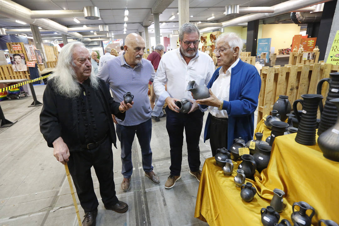 La Feria del Campo y las Industrias Agrícolas, Ganaderas, Forestales y Pesqueras (Agropec) se celebra en el recinto ferial Luis Adaro de Gijón hasta el domingo.