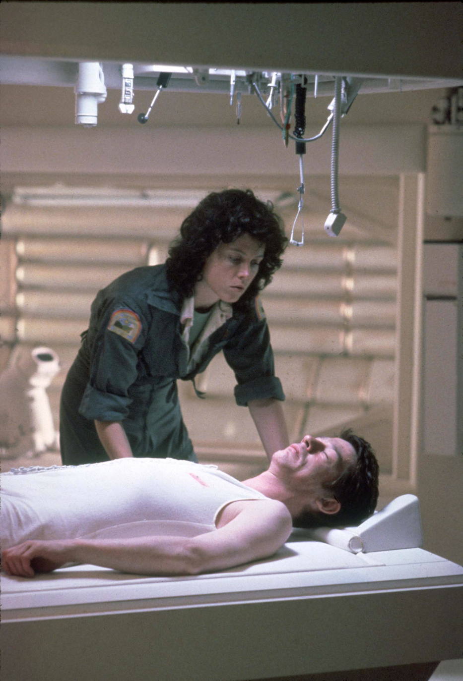 Dirigida por Ridley Scott y estrenada en 1979, Alien, el octavo pasajero se ha convertido, 40 años después en un clásico del cine de terror. La Biblioteca del Congreso de Estados Unidos la incluyó en el Registro Nacional de Cine en 2002 para su preservación histórica y el American Film Institute la eligió como la séptima mejor película en el género de la ciencia ficción.