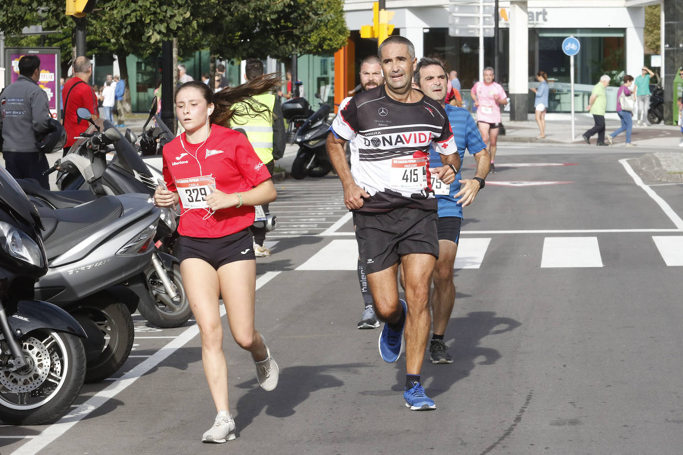 Más de 700 corredores participaron en la carrera que volvió a unir a las dos entidades