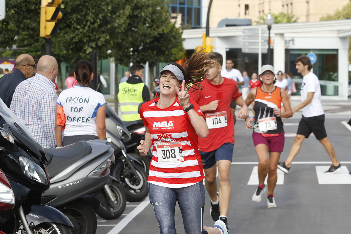 Más de 700 corredores participaron en la carrera que volvió a unir a las dos entidades