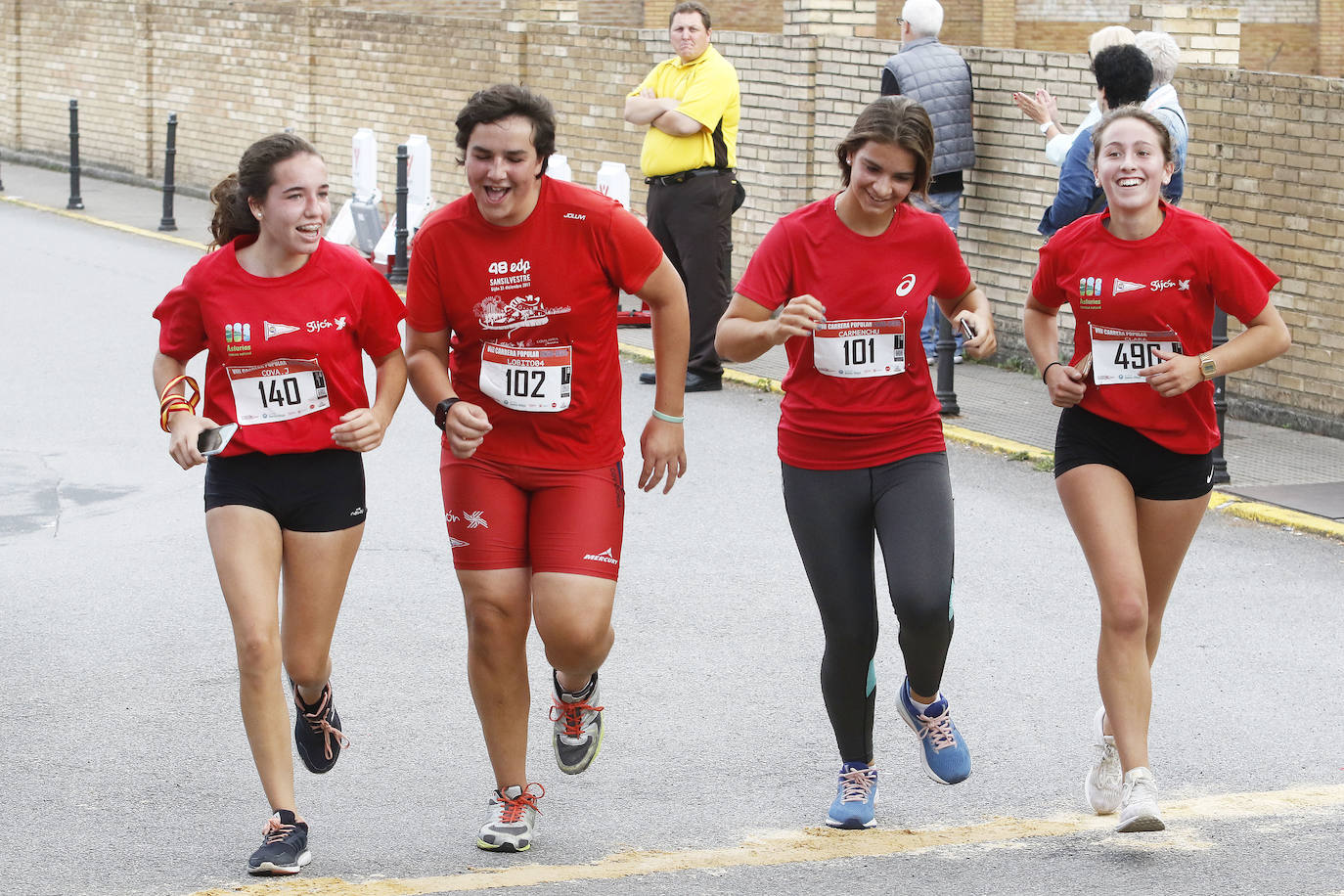 Más de 700 corredores participaron en la carrera que volvió a unir a las dos entidades