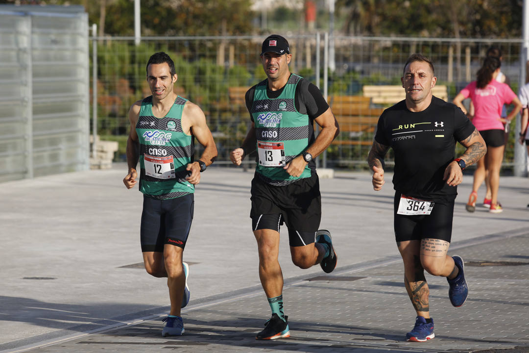 Más de 700 corredores participaron en la carrera que volvió a unir a las dos entidades