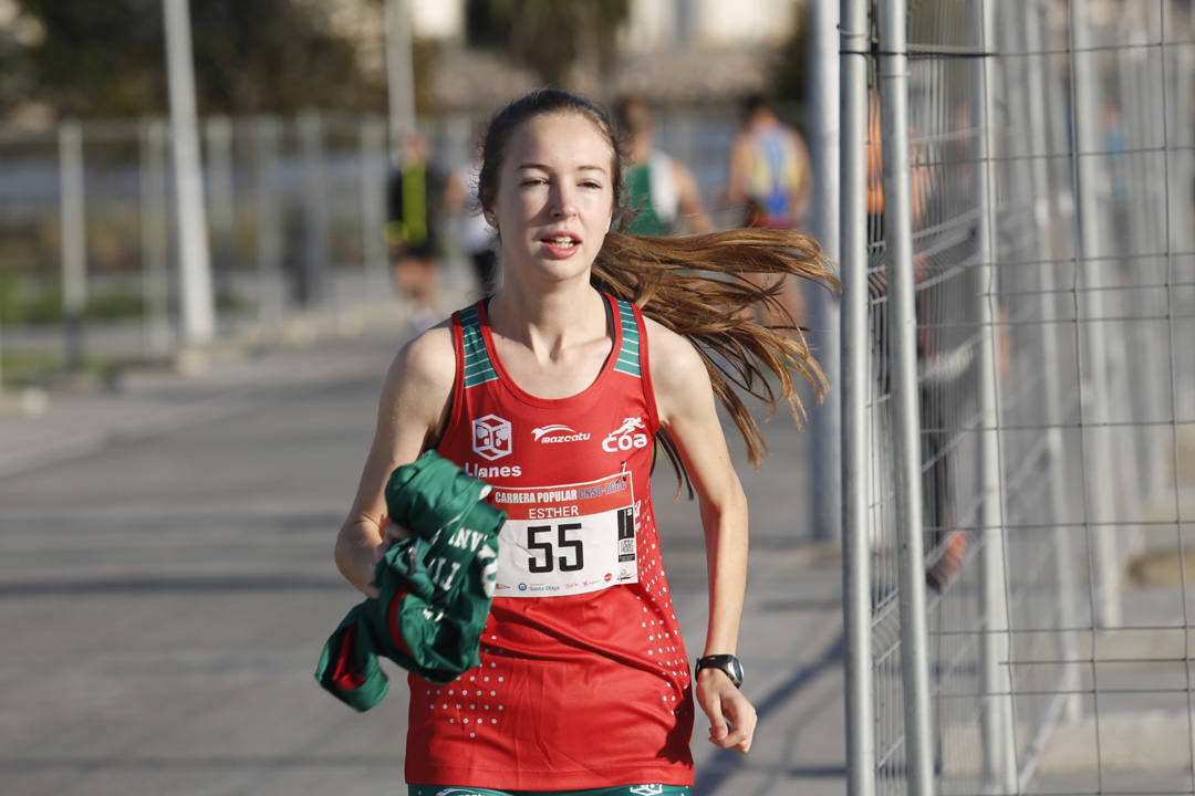 Más de 700 corredores participaron en la carrera que volvió a unir a las dos entidades