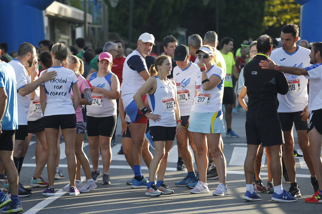 Más de 700 corredores participaron en la carrera que volvió a unir a las dos entidades