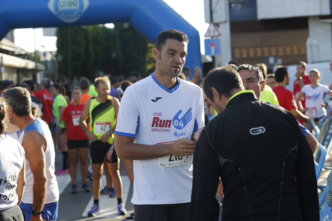 Más de 700 corredores participaron en la carrera que volvió a unir a las dos entidades