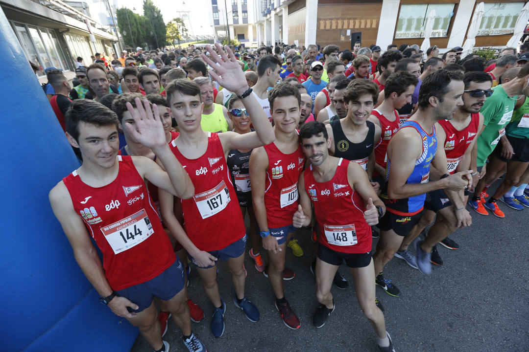 Más de 700 corredores participaron en la carrera que volvió a unir a las dos entidades