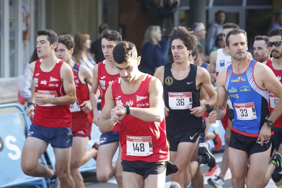 Más de 700 corredores participaron en la carrera que volvió a unir a las dos entidades