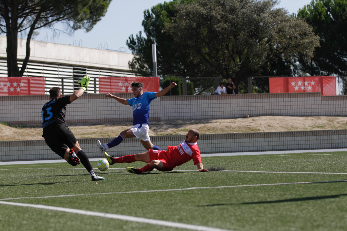 Fotos: Las Rozas 1 - 0 Marino de Luanco, en imágenes