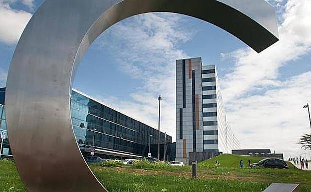 Un niño resulta herido grave tras ser atropellado en la N-634 en Nava