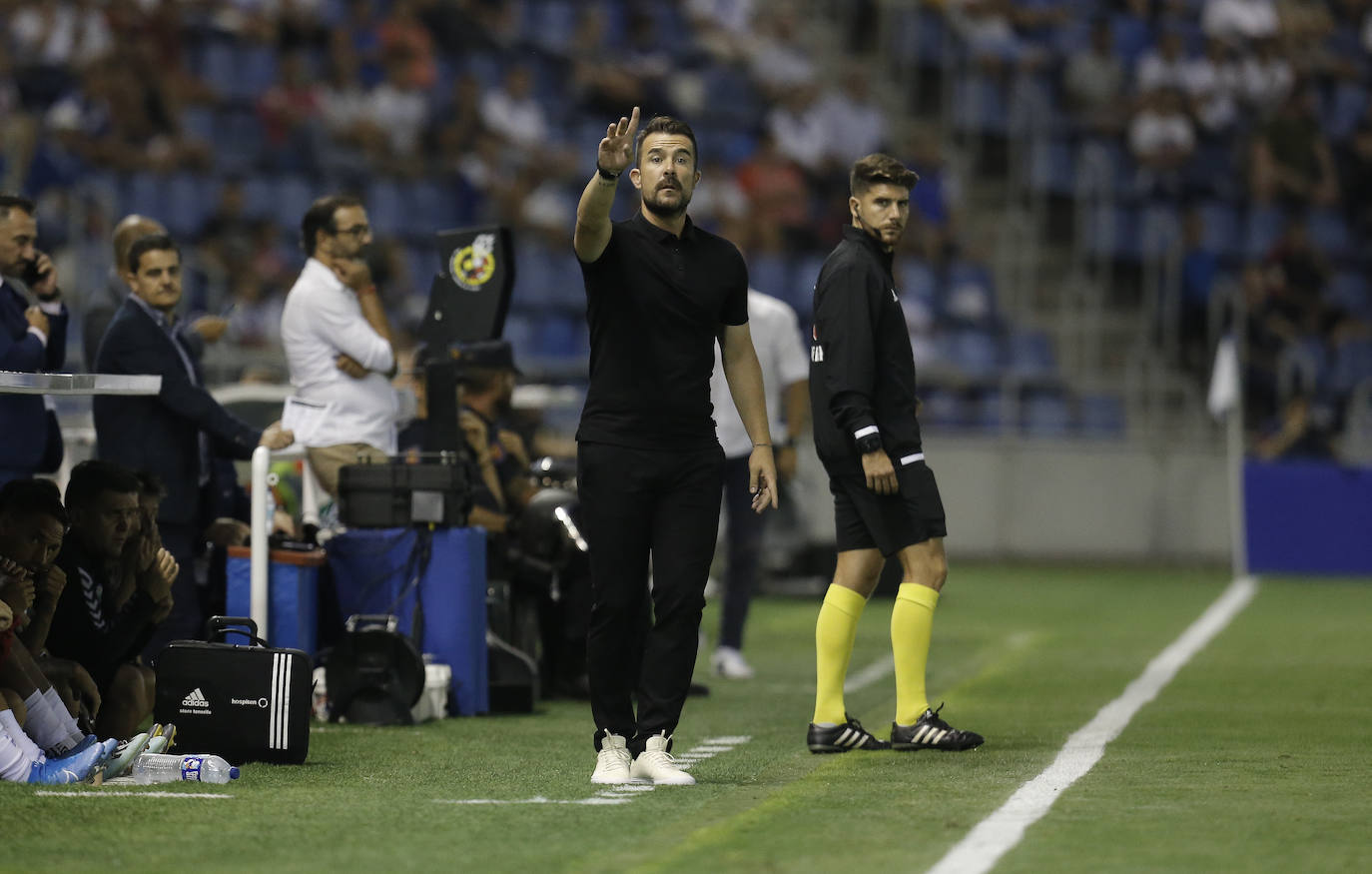 Fotos: Primera victoria de la temporada del Real Oviedo