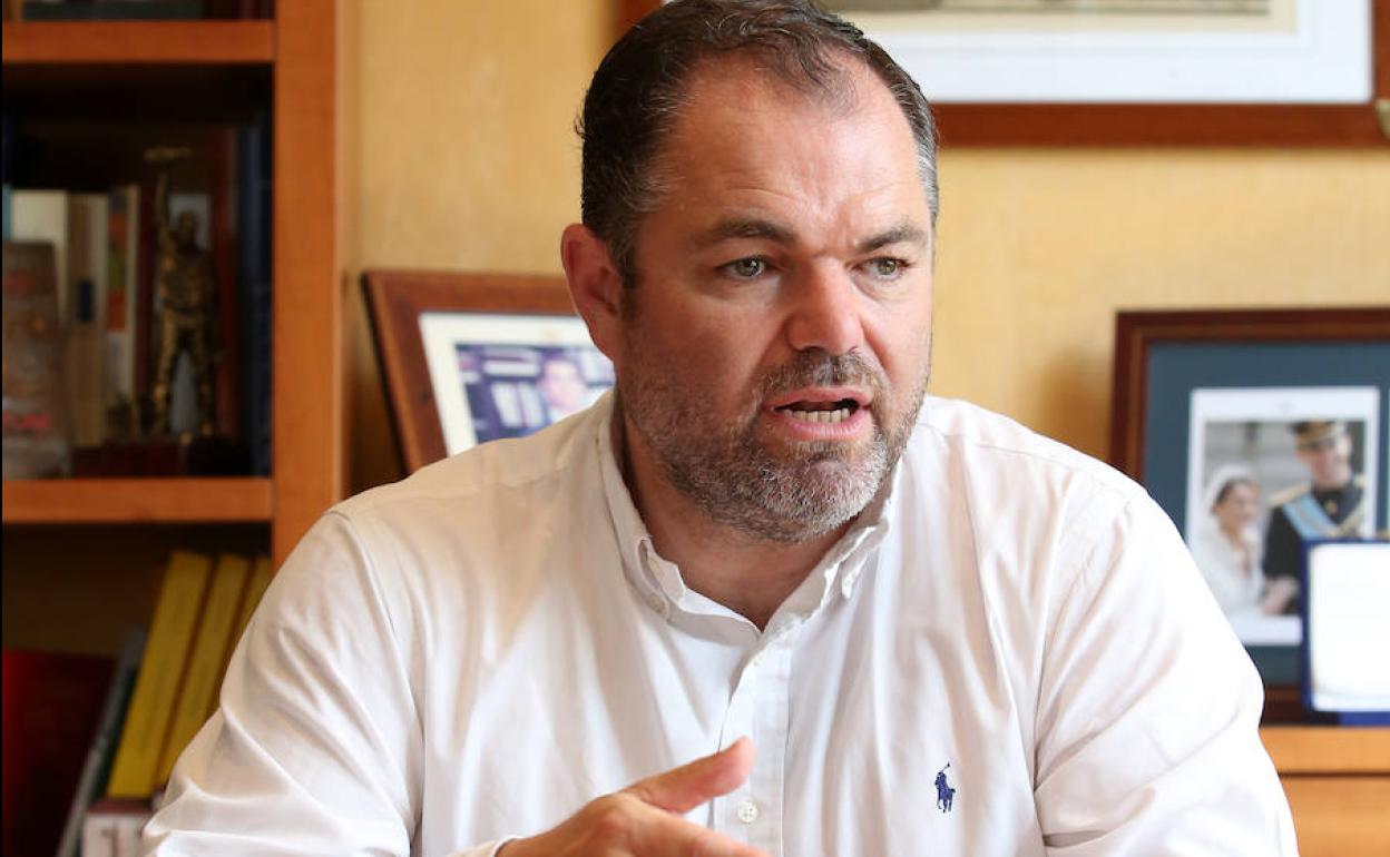 Carlos Paniceres, presidente de la Cámara de Comercio de Oviedo.