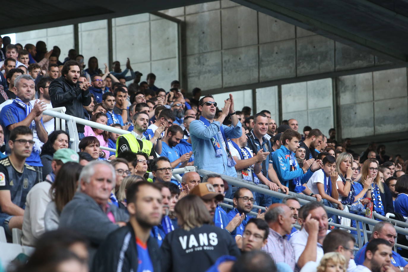 ¿Estuviste en el Real Oviedo 1-1 Numancia? ¡Búscate en el Tartiere!