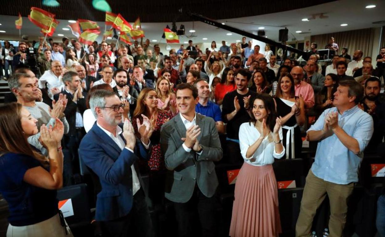 Ciudadanos y UPyD se presentan juntos a las elecciones