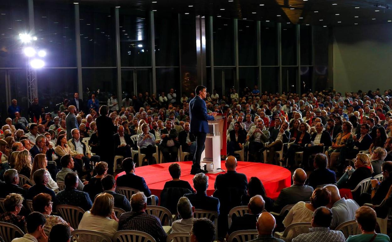 Pedro Sánchez, durante un acto del PSC-PSOE el pasado miércoles en Barcelona.