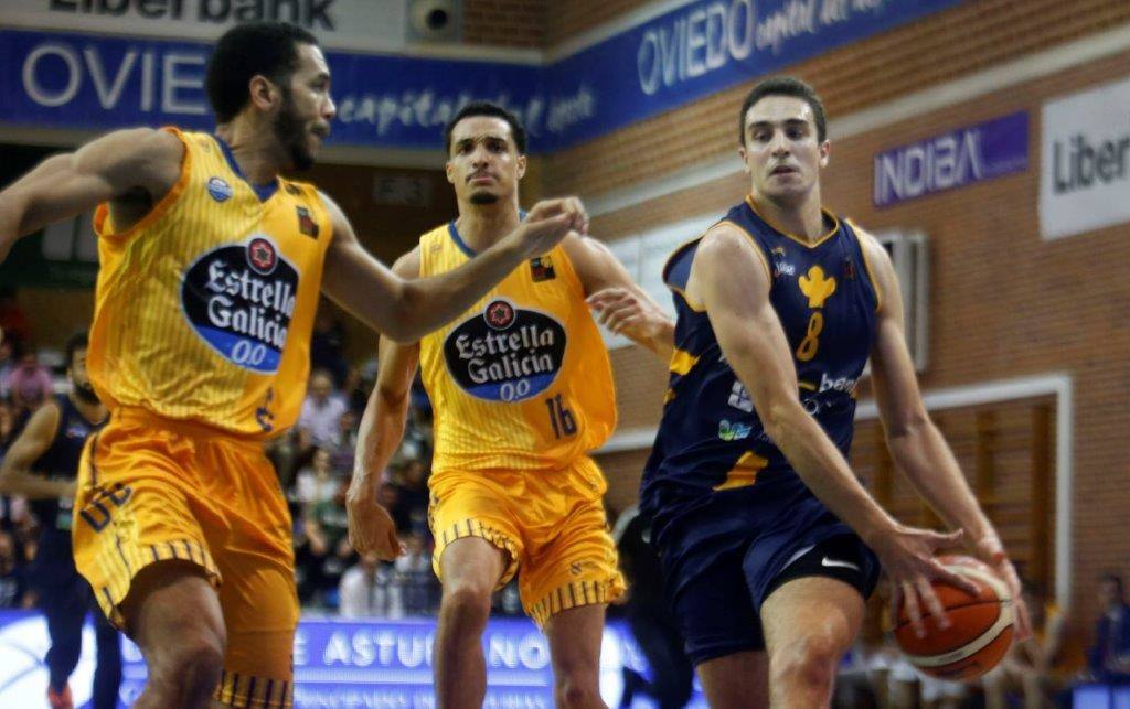 Fotos: Liberbank Oviedo 81 - 84 Ourense, en imágenes
