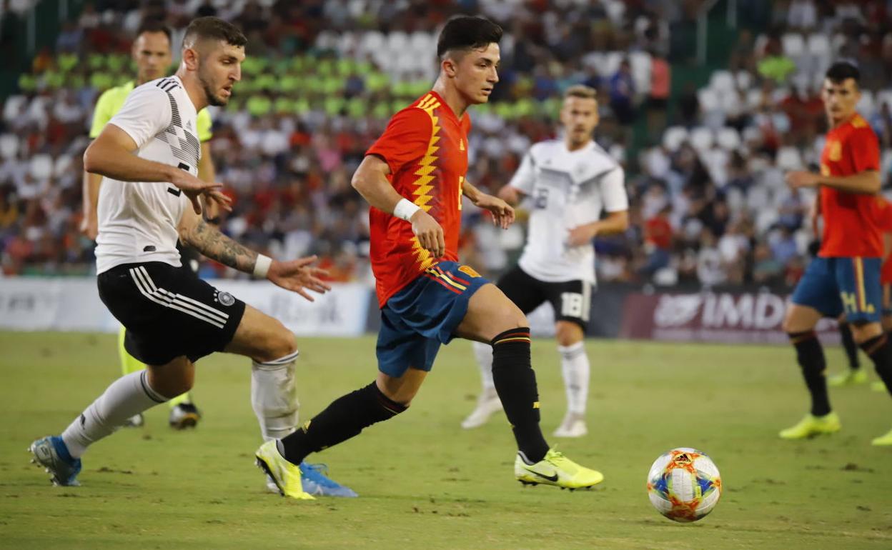 Manu García, en el primer partido con la Sub 21