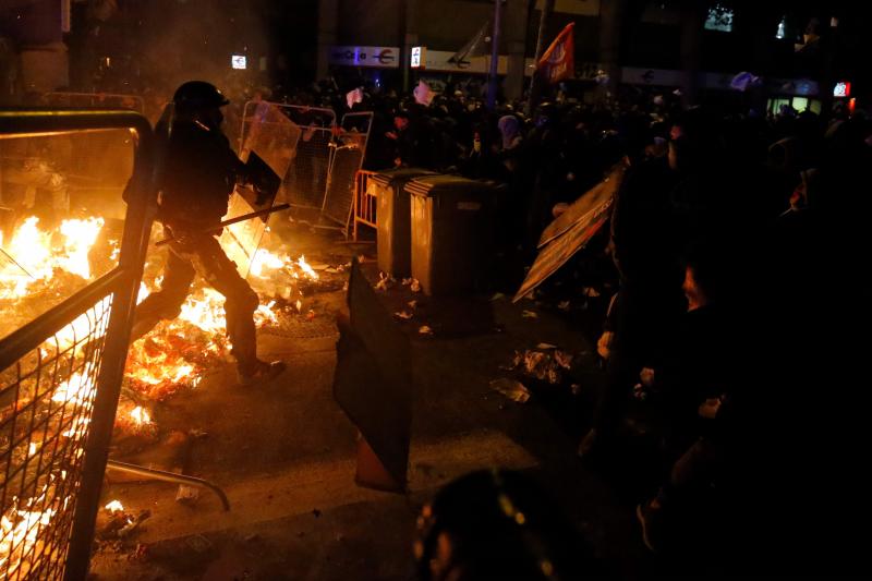 Fotos: Segunda jornada de protestas en Cataluña tras la sentencia del &#039;procés&#039;