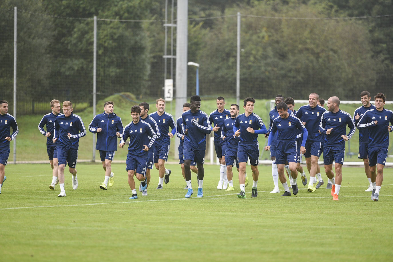 Fotos: Entrenamiento del Real Oviedo (17-10)