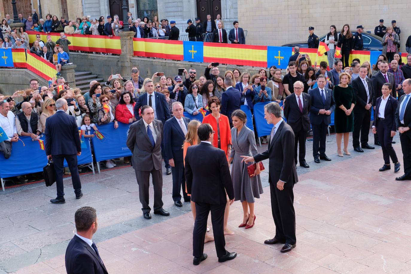 Doña Leonor llega a Oviedo en sus primeros Premios Princesa de Asturias. 