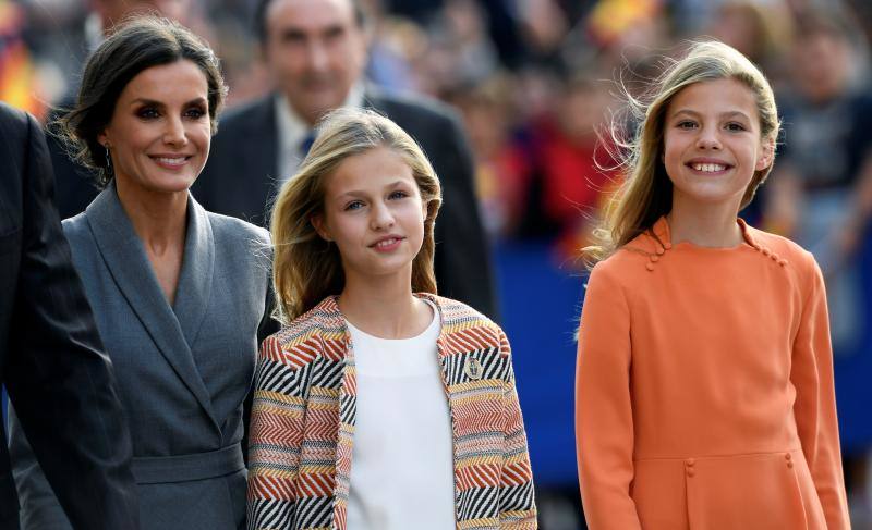 Doña Leonor llega a Oviedo en sus primeros Premios Princesa de Asturias. 