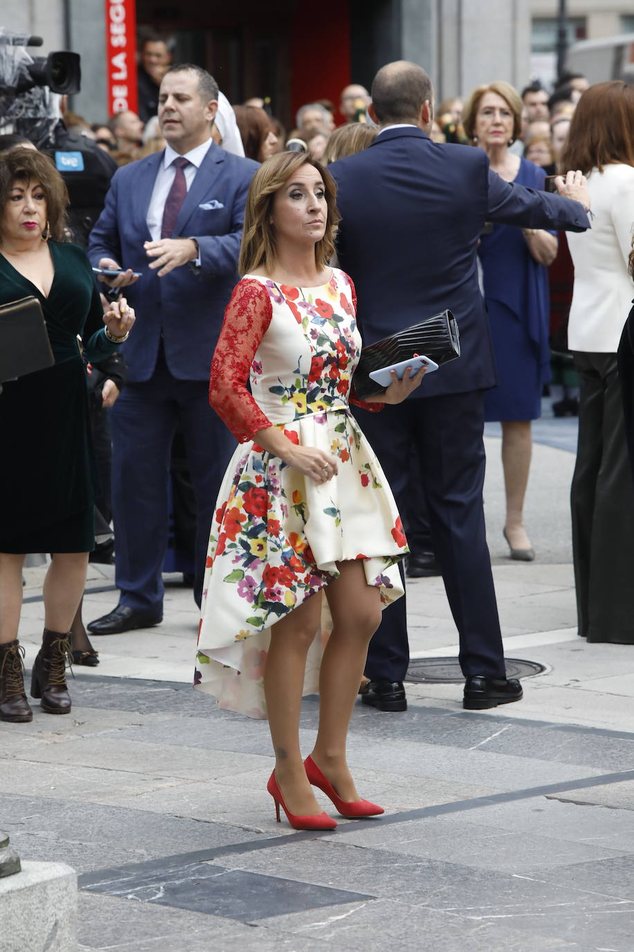 Familia Real, premiados e invitados han lucido sus mejores galas para asistir la ceremonia de entrega de los Premios