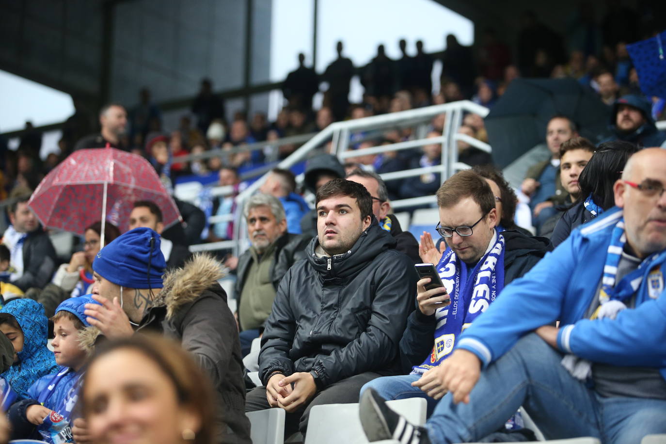 Fotos: ¿Estuviste en el Real Oviedo 4 - 2 Girona? ¡Búscate!