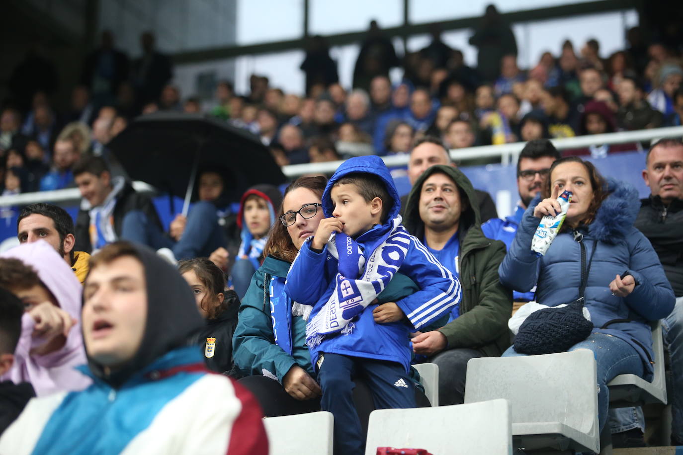 Fotos: ¿Estuviste en el Real Oviedo 4 - 2 Girona? ¡Búscate!