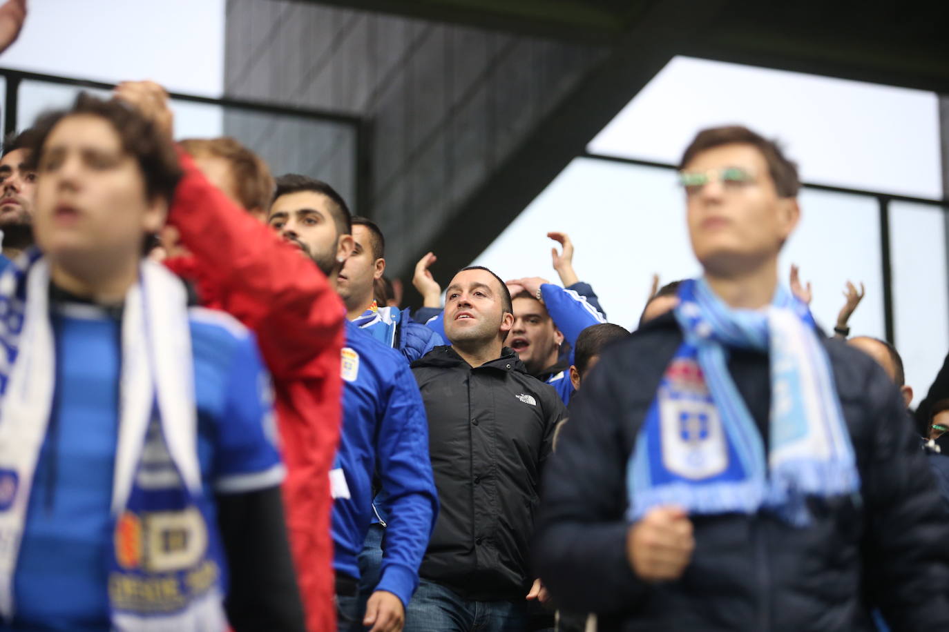 Fotos: ¿Estuviste en el Real Oviedo 4 - 2 Girona? ¡Búscate!