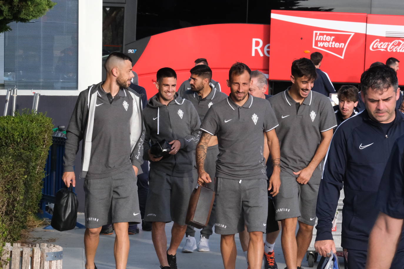 El equipo rojiblanco se ejercitó en tierras gaditanas antes del encuentro de este viernes a las 16.00h. frente al Cádiz. 