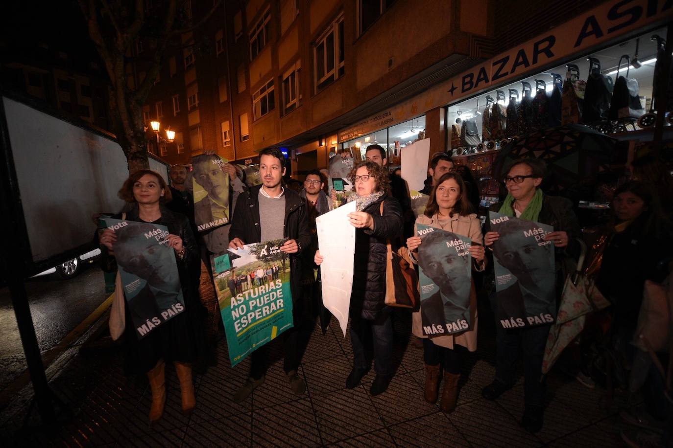 Psoe, Ciudadanos, Más País y Vox abrían la campaña en Oviedo, mientras que la coalición PP-Foro lo hacía en Avilés y Unidas Podemos en Gijón.