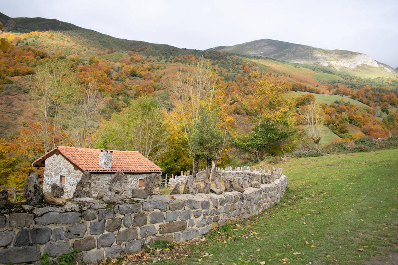 Fotos: Ruta desde Río Aller al puerto de Vegarada