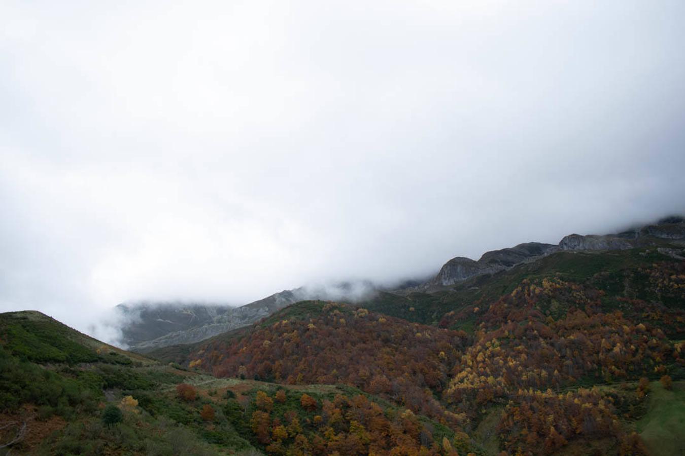 Fotos: Ruta desde Río Aller al puerto de Vegarada