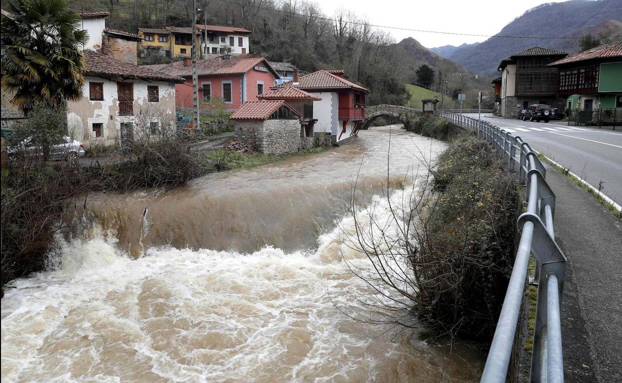 El Gobierno aprueba ayudas a 28 concejos asturianos para paliar los daños provocados por las inundaciones