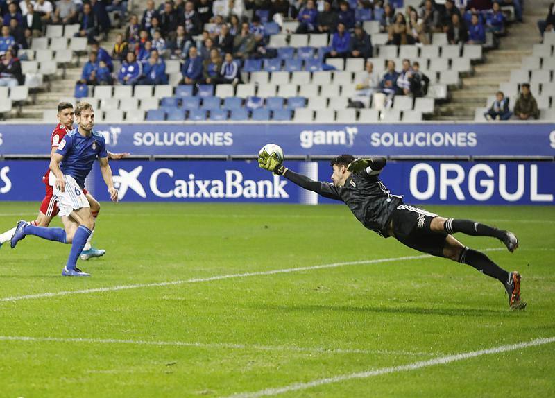 El conjunto de Javi Rozada consiguió un punto ante el Almería en el Carlos Tartiere. 