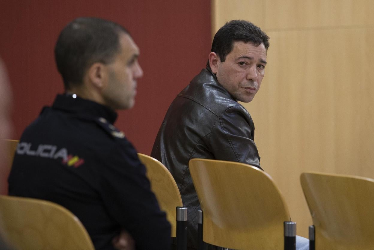 Celestino V. G., durante el primer juicio celebrado en la Audiencia Provincial. 