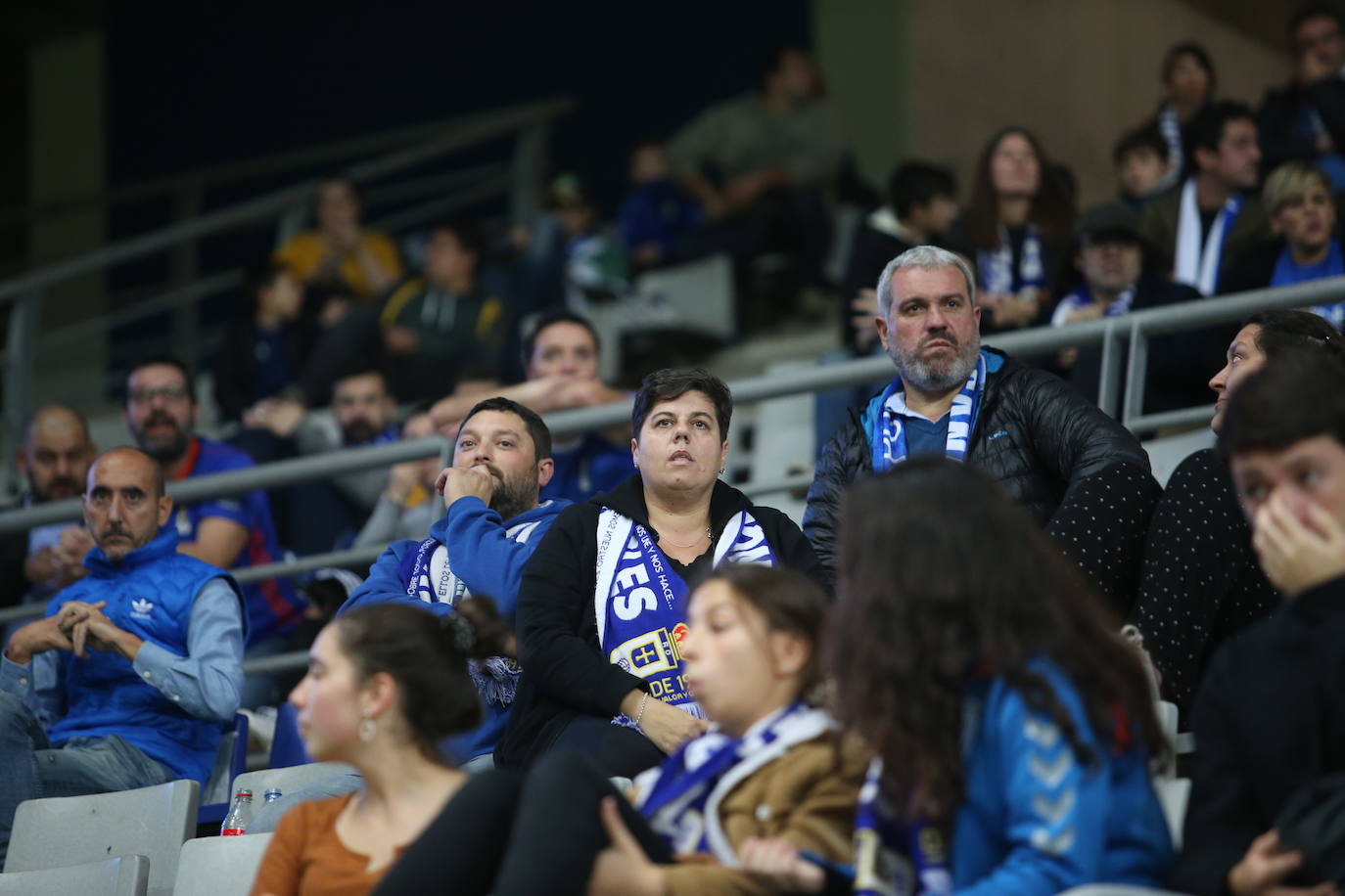 Búscate en nuestra galería si estuviste en el empate del Oviedo contra el Almería. 