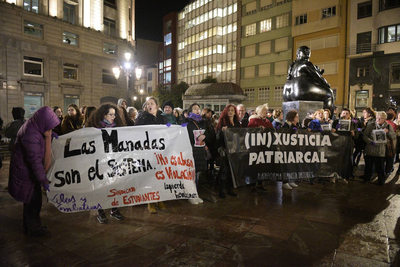 Los colectivos feministas de la región han convocado manifestaciones de repulsa contra la sentencia de la 'manada' de Manresa en varias localidades como Gijón, Oviedo, Mieres, Piedras Blancas,Pola de Laviana o Cangas de Onís. 