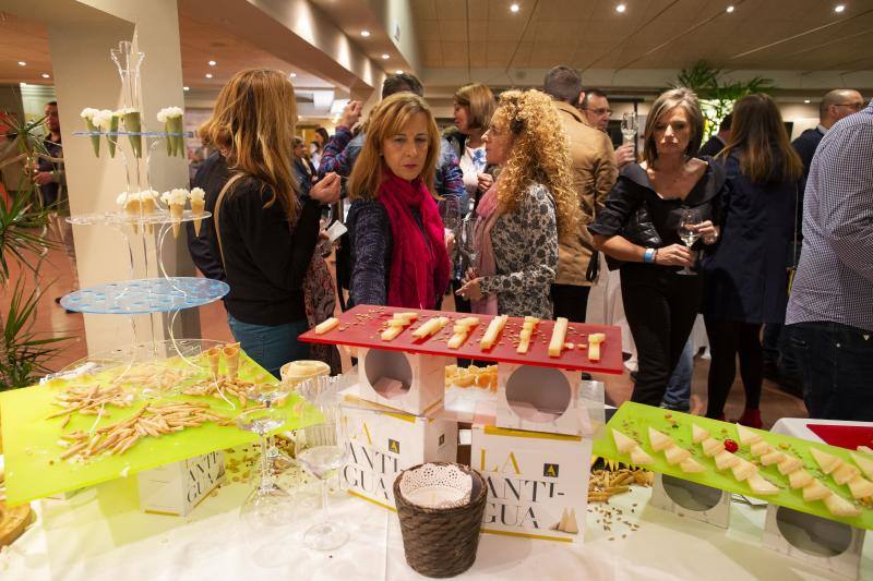 Gastroburbujas, el salón de los vinos espumosos más importante del norte cumple su décima edición variando su nombre para dar cabida a los productos gourmet. 