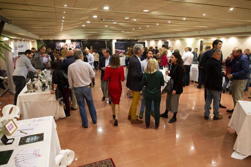 Gastroburbujas, el salón de los vinos espumosos más importante del norte cumple su décima edición variando su nombre para dar cabida a los productos gourmet. 