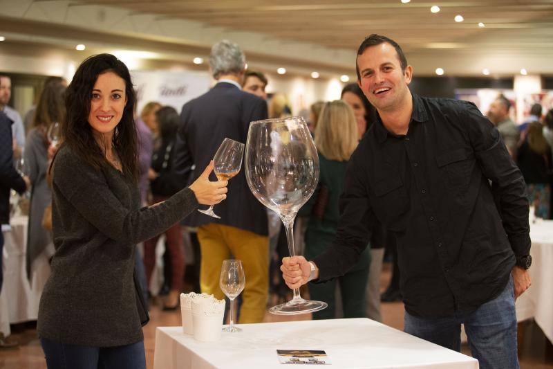 Gastroburbujas, el salón de los vinos espumosos más importante del norte cumple su décima edición variando su nombre para dar cabida a los productos gourmet. 